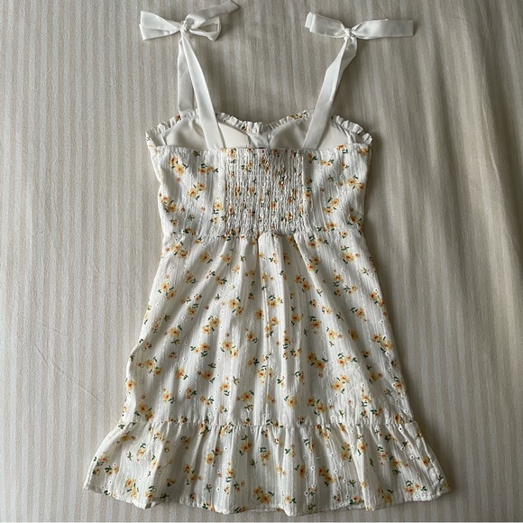 Spring Flower Sundress - Picture 2 of 7